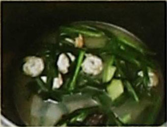 韭菜虾仁汤的做法