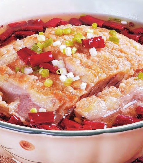 泼辣酥肉的做法