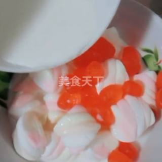 草莓牛奶布丁的做法步骤：3