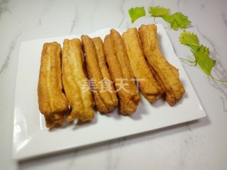 自制油条的做法步骤：8