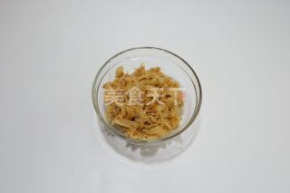 裙边滑蛋的做法步骤：1