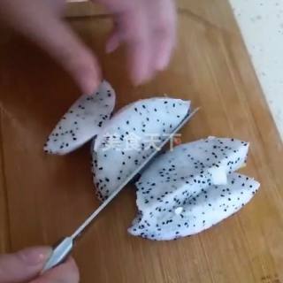水果沙拉的做法步骤：4