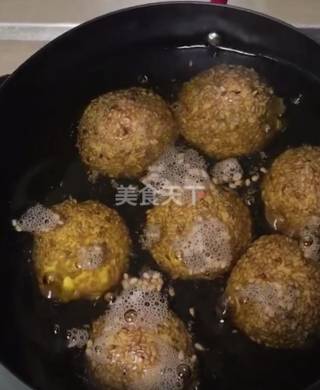 红薯豆沙馅芝麻球的做法步骤：6